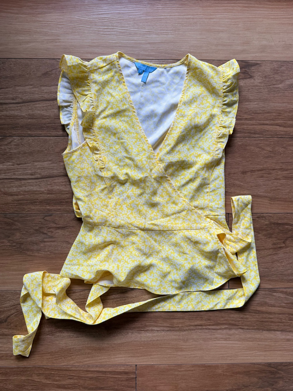 Draper James Yellow Floral Ruffle Top Size 4 Tie Waist